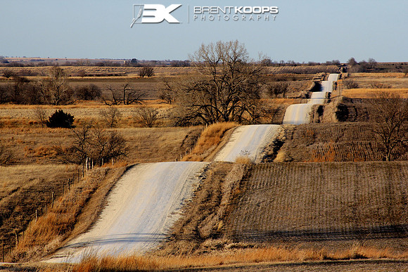 Kansas Ribbon Road: 39.683538, -98.504641