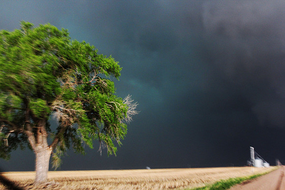Tornado Warned Cell / SE of York, NE / 5/11/14
