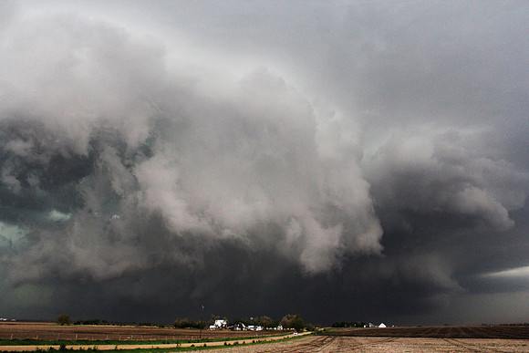 Tornado Warned Cell / SE of York, NE / 5/11/14